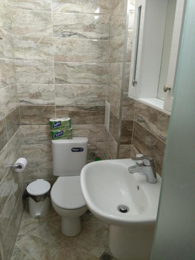 Lera Apartment Burgas Bagian luar foto