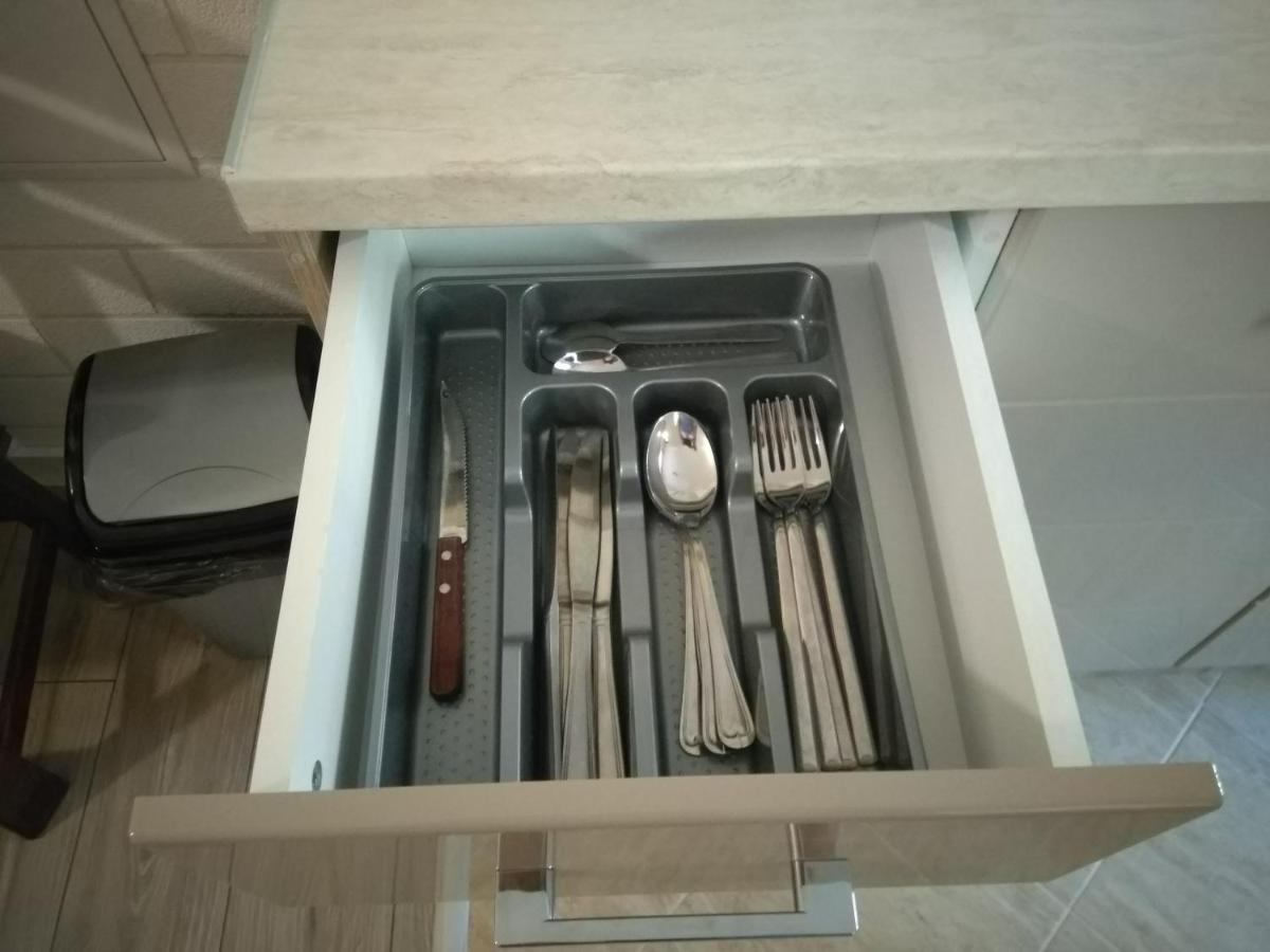 Lera Apartment Burgas Bagian luar foto
