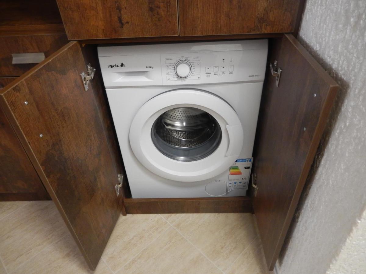 Lera Apartment Burgas Bagian luar foto